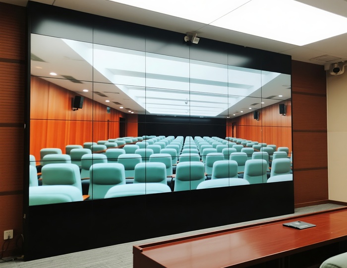 会议室升级首选!液晶拼接屏厂家一站式解决方案