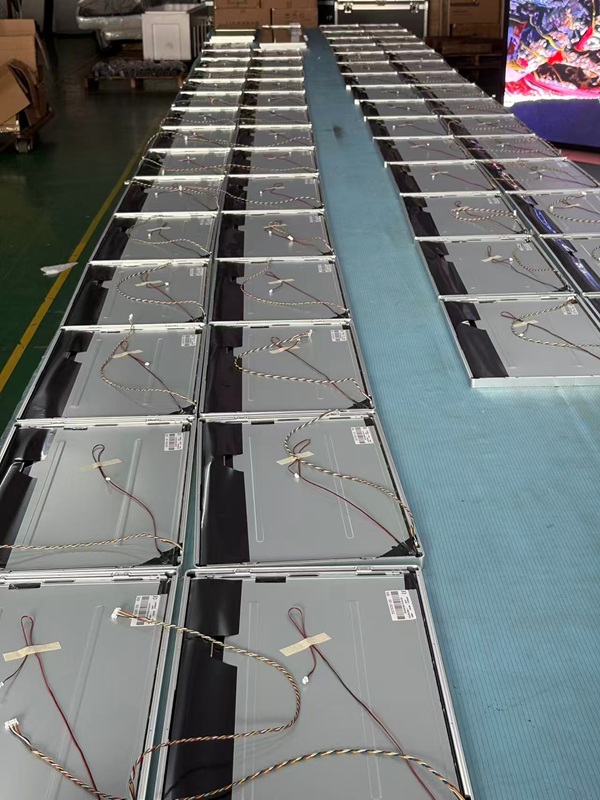 公海7108线路21.5寸广告机 公海7108线路21.5寸广告机