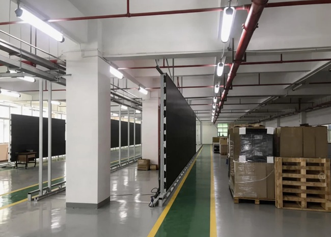公海7108线路工厂生产车间全景实拍图.jpg 公海7108线路工厂生产车间全景实拍图.jpg